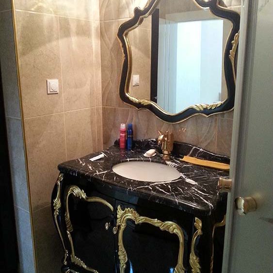 klasik banyo dolabı